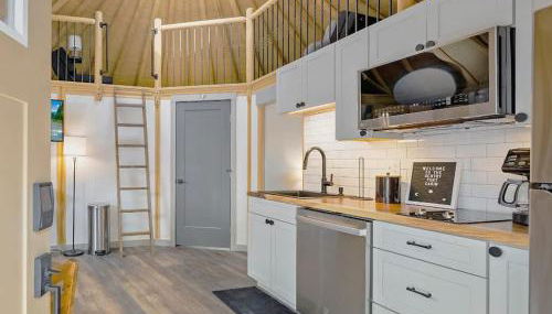 Gentry- Luxury Yurt-Cabin - Family Glamping Canyon Lake w Private Hot Tub - Foto 1