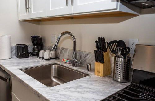 Spacious 1 Bedroom Apartment in Heart of San Diego - Foto 31