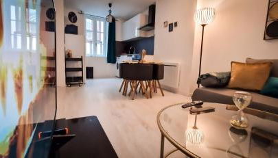 L'Art Déco 3 étoiles Wifi, Netflix, Disney, Coeur de Bastide - Photo 4