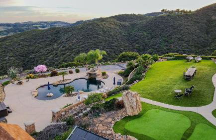 Colina by Avantstay Secluded Mountain Top Oasis w/ Pool, Hot Tub & Putting Green! - Foto 6