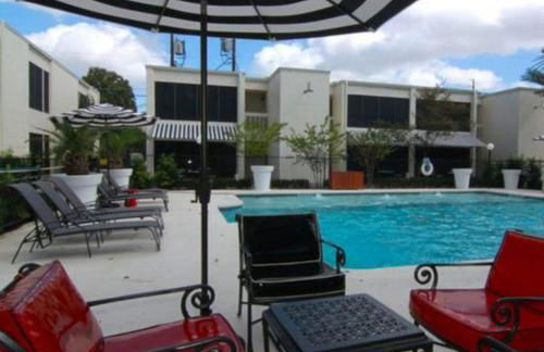 Enjoy Poolside TVs and Private Cabanas off N Lamar - Photo 39