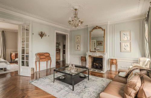AC 3bds Apt with arc de triomphe view & terrace - Photo 34