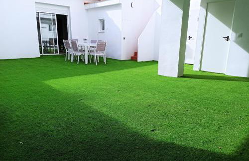 Casa cerca de la playa con patio y garaje privado - Foto 24