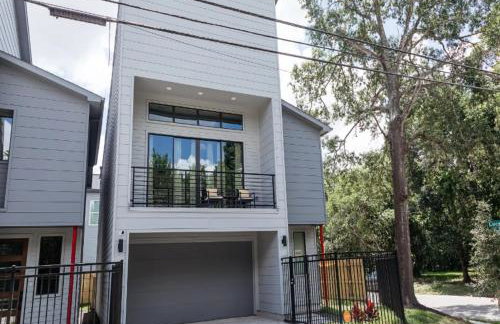 Cozy and Chic 3BR Retreat in Downtown Houston - Foto 42