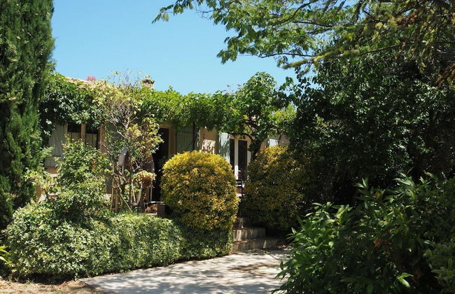 Cozy Vacation House With Pool, Vernegues - Foto 22