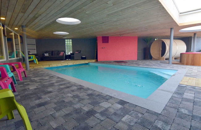 Superb House for Family Group with Swimming Pool, Sauna, Hot Tub, Billiards - Foto 26