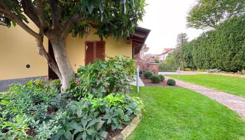 Entire accommodation with private garden near Milan and Lake Como - Free parking - Family friendly - Foto 3