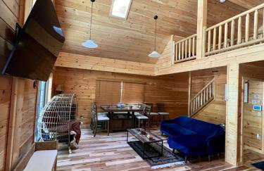 Luxury Cabin with Outdoor HotTub-NEW Construction - Foto 36