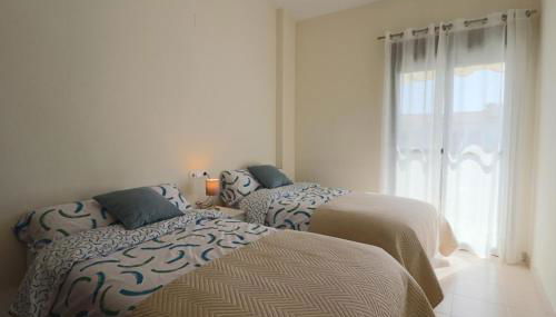 Casa Adosada Junto Al Pueblo - Foto 4