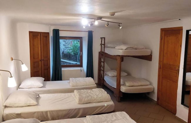 Modern Holiday Home with Hot Tub & Sauna in Ardennes - Foto 2