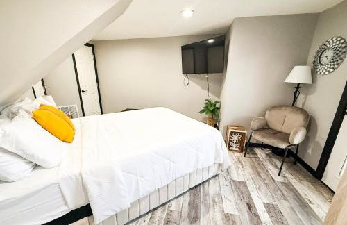 Lakefront Home-3BD25BADockGrillFirepitPool - Foto 77