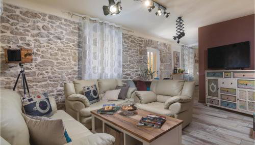 Gorgeous Home In Nedescina With Sauna - Foto 5