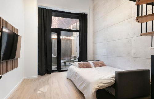 Loft Industriel avec Terrasse et Filet Suspendu à Nice Cimiez - Foto 14