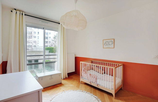 Modern, Spacious Apartment Just Outside Paris - Foto 17