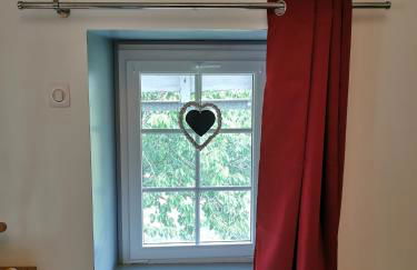 Gîte dans ancien corps de ferme à 5mn de Pompadour - Foto 6