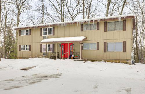 George Lake Views and Access! Family Condo By Trails - Foto 24