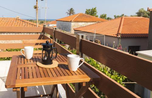 Το Σπίτι της Γιαγιάς 2 (Grandma's House 2) - Foto 9