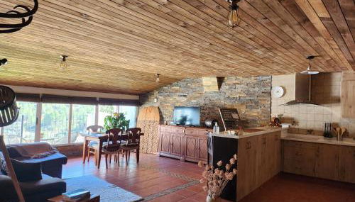 Buhardilla rústica muy acogedora - Foto 1