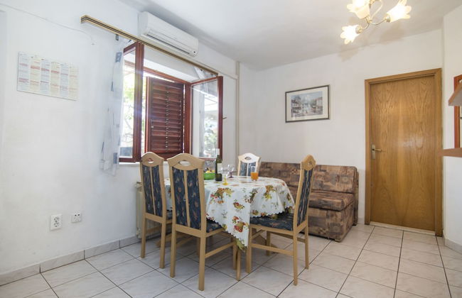 Apartments and Rooms Nikol - Foto 12