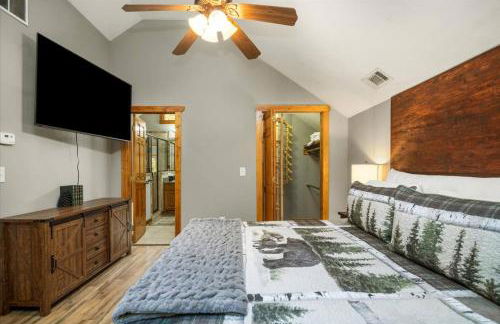 4 BR Mountain Cabin with Hot Tub & Fire Pit in GA - Foto 18