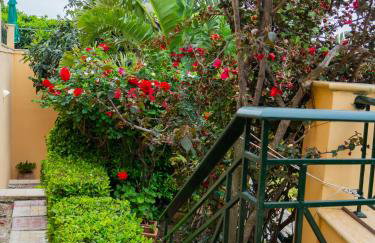 Villa Tzitzifies - Foto 32