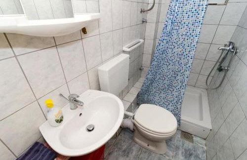 Apartments Ere Zuronja-One-Bedroom Apartment with Sea View 3 - Photo 17