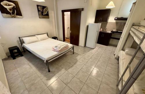 Seaside Apartments & Rooms Kampouri - Photo 18