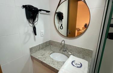 Studio com ar e varanda bairro São Mateus - Photo 29