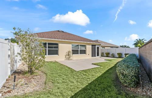 1068 Z4B VILLAGE OF PINE RIDGE by REMAX Premier - Foto 10