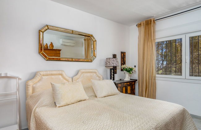 3 bedroom House in Benalmádena with private pool and garden - Photo 11