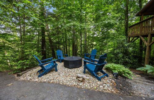 Cozy Maggie Valley Hot tub cabin - Foto 10