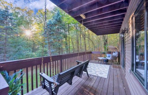 Winter Hideaway - Sled Hill, Hot Tub, Fireplace, Game Room - Foto 75