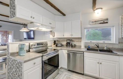 Lakefront Cabin w/ Panoramic Water View & Access - Foto 4