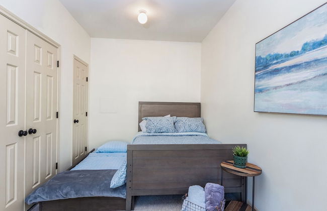 Upstay-2-Home Complex for 18ppl - Photo 10