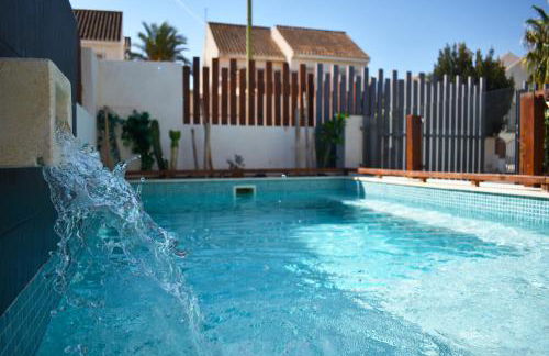 APART TURISTICOS MARINE REST LA MANGA MAR MENOR piscinas privadas - Foto 4