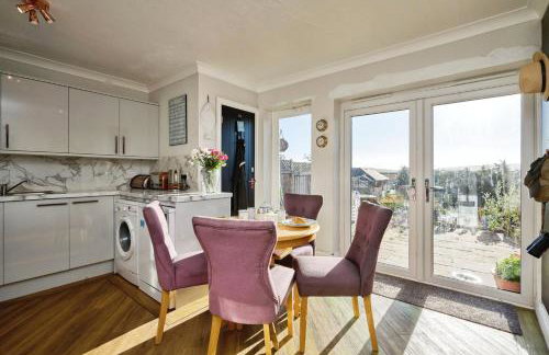 Sunny Downs - Photo 7