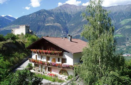 Schlosshof zu Montani - Foto 1