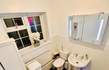 GerrardsCross - Stay4 - Parking - PetsOK - Wembley - Photo 17