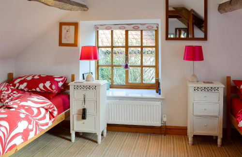 Cruck Cottage - Photo 8