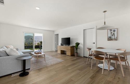 Modern Escape w Mountain Views, Walk to Lake, Golf, Resort, Dining - Foto 3