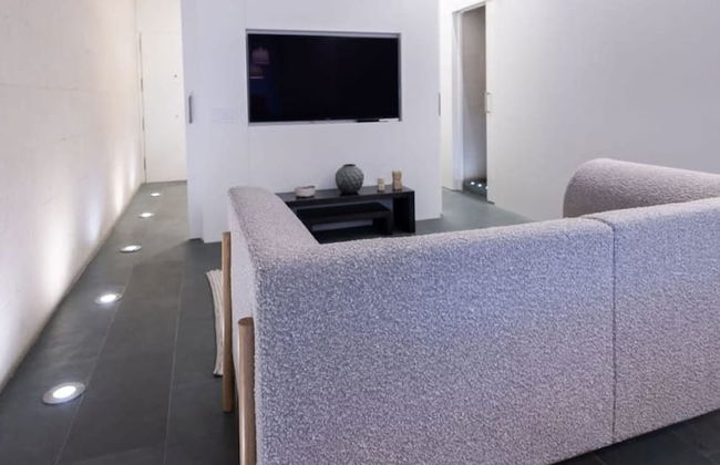 Ampersand - Bright 2-bedroom Apartment - Photo 4