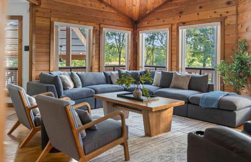 Pickleball & mini-golf, Pool/Spa, Epic Gameroom! - Photo 44