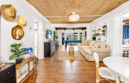 2 Homes • Hot Tubs x2 • Heated Pool • Fire Pit - Foto 70
