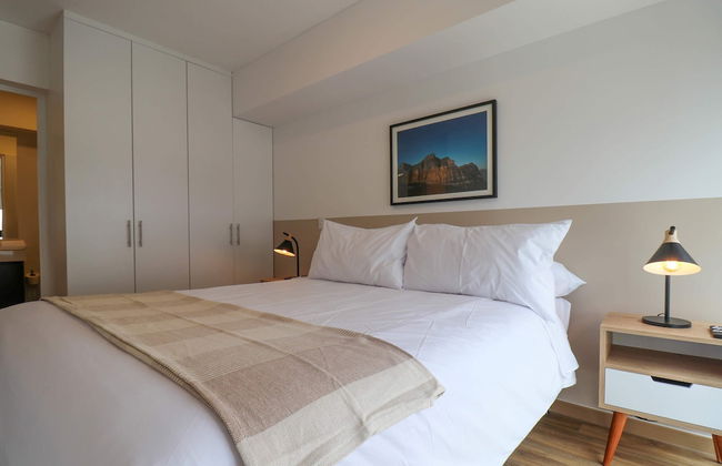 w Grandiose 2BR w Radiant Deco in Miraflores - Foto 3