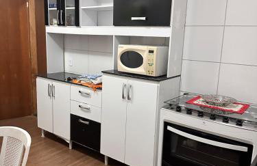 House with 3 bedrooms, 2 of which are suites - Foto 2