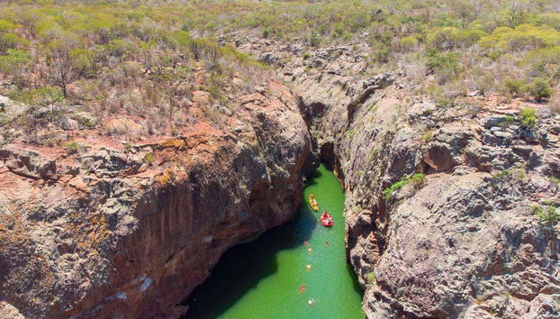 Paso estrecho por el cañón
