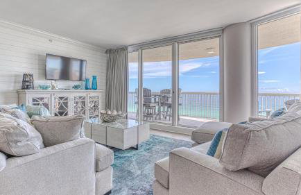 St Maarten 1207 a Completely Remodeled Beach Front Condo at Silver Shells 12th Floor Sleeps 8 - Photo 2