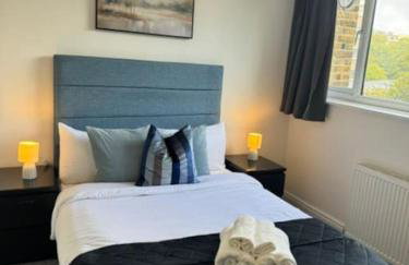 Stylish London Stay 2-Bedroom Duplex Sleeps 6 - Foto 45