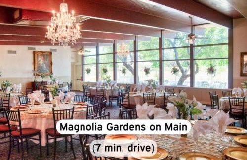 1BR Escape w Pool,Gym-Near Rvrwalk,Dome & Cnv Ctr - Foto 37