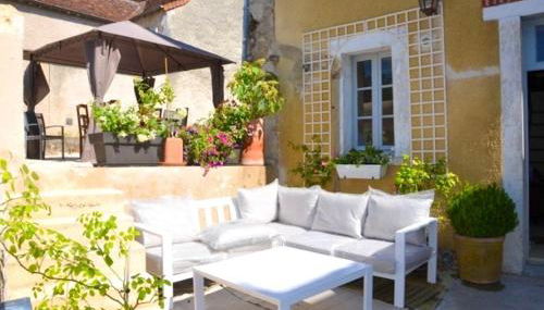 Maison de charme au cœur du Blanc, avec spa et jardin - Photo 2, Garden